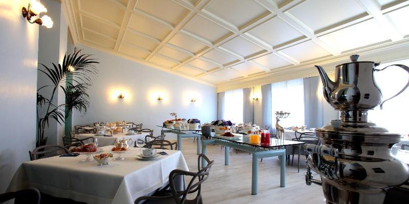 Hotel Croce Bianca 3*