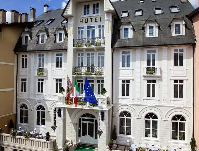 Hotel Croce Bianca